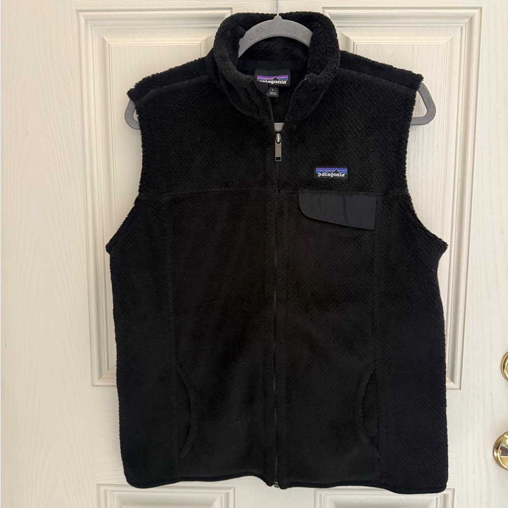 Patagonia ReTool Women's Black Fleece Vest - Picture 2 of 4